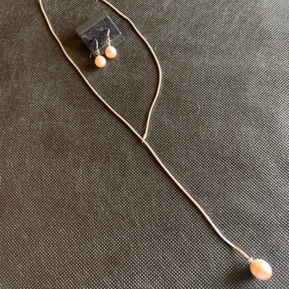 Pearl Earring & Necklace Set